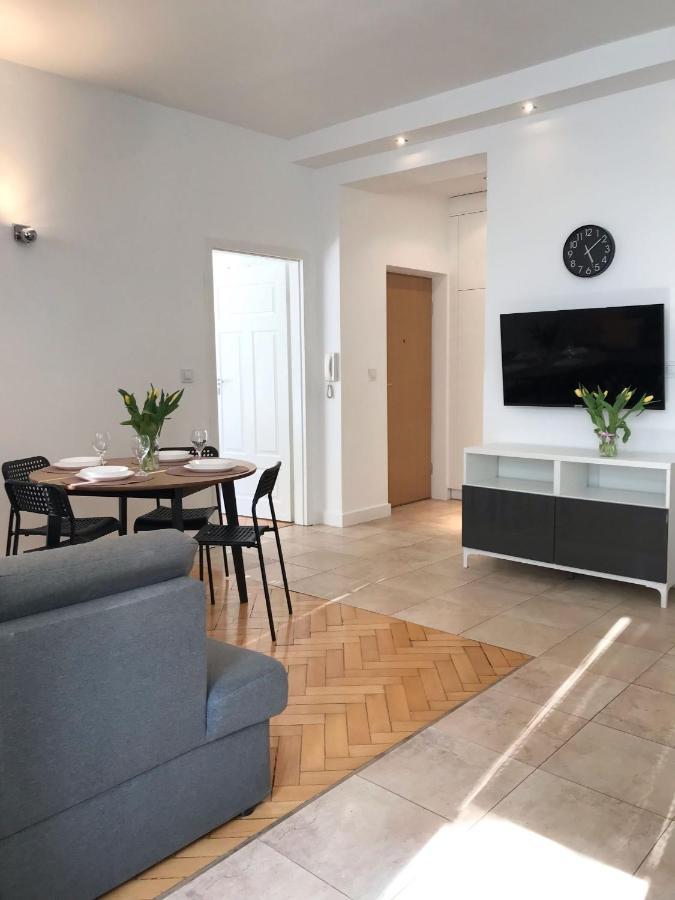 Klimatyczny Apartament Pod Ratuszem -Ul. Slaska 2 Çestohova Dış mekan fotoğraf